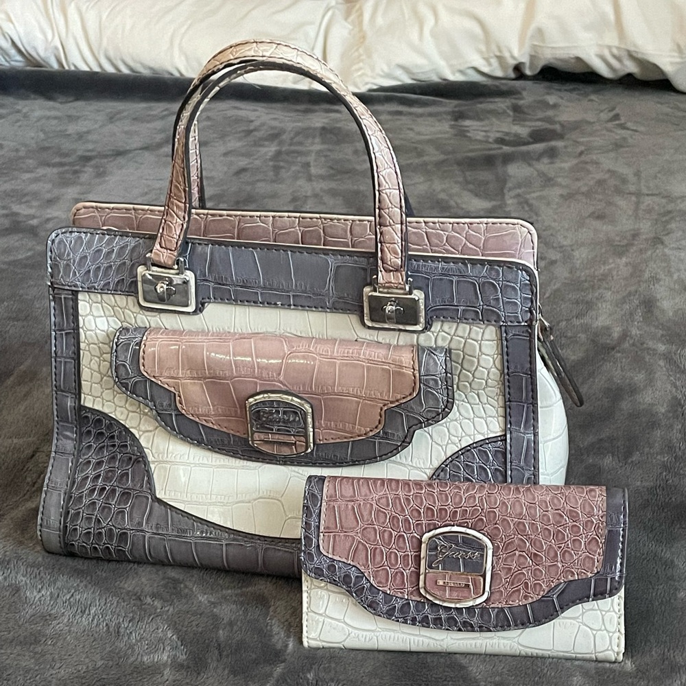 Guess Purse and Clutch/Wallet Set